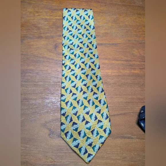 Giorgio Armani Tie, 100% Silk, Yellow & Powder Blue Pattern, Made in Ita… - Picture 3 of 10